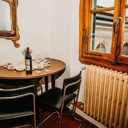 Apartment Allogio Home7